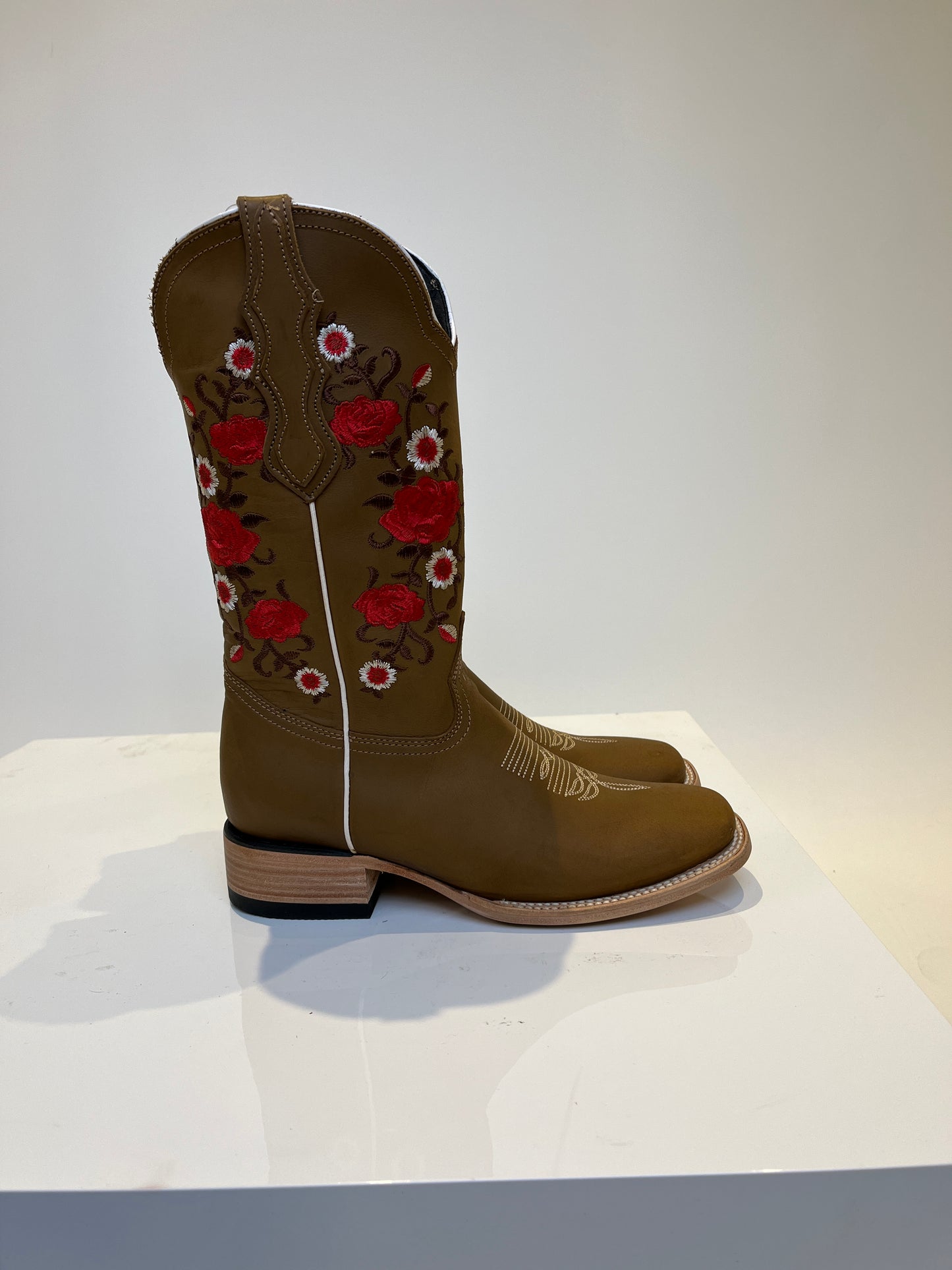 WDiam Rodeo FLO31 493-37