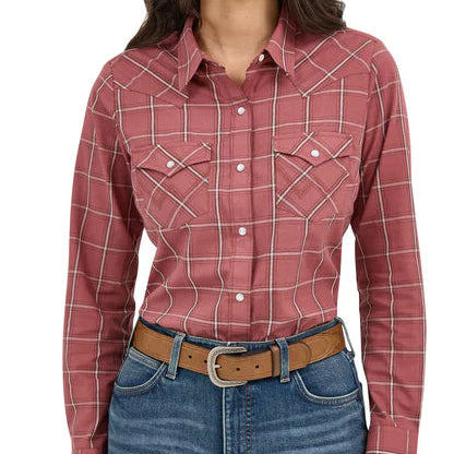 Wrangler West Women Long Sleeve Retro Snap Wine Shirt