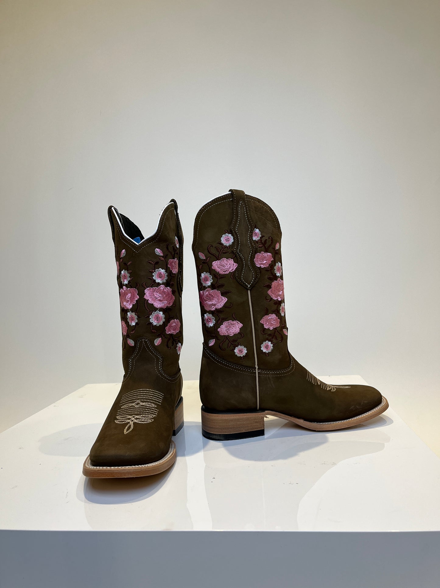 WDiam Rodeo FLO31 495-37