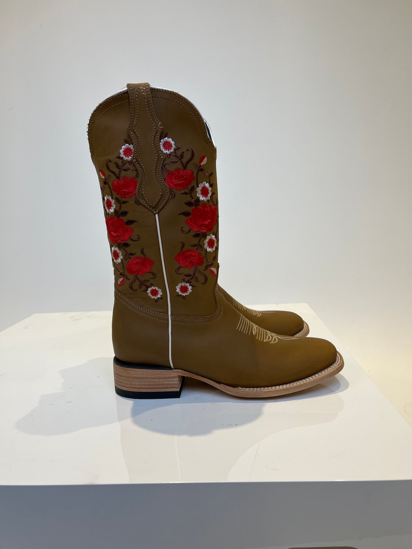 WDiam Rodeo FLO31 493-37