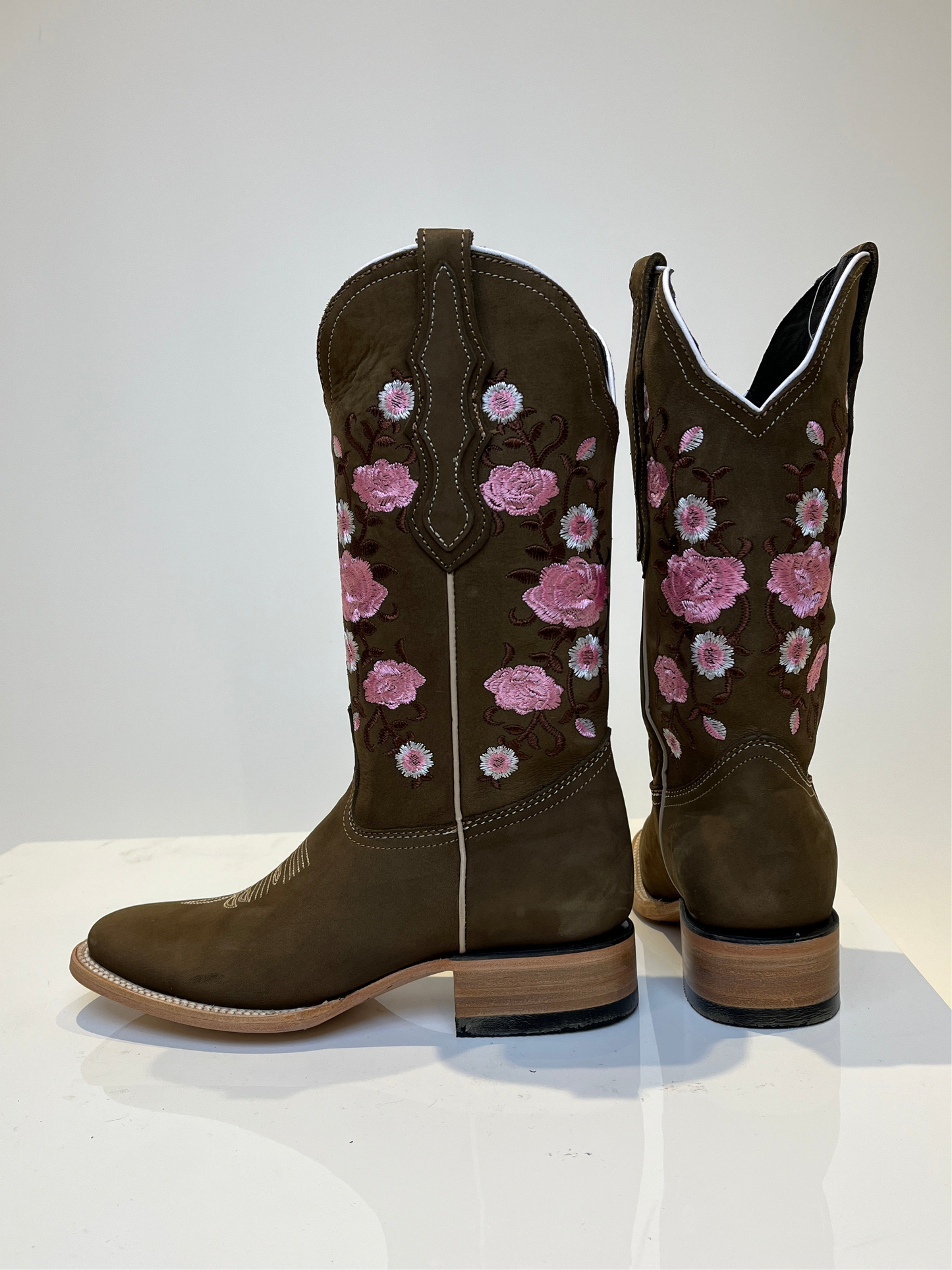 WDiam Rodeo FLO31 495-37