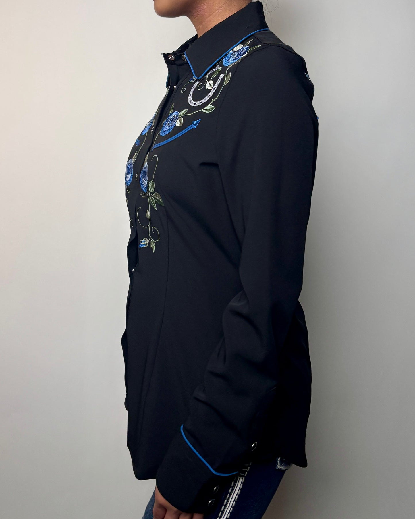 Womens L/S Snap Western Embroidered Shirt Roper