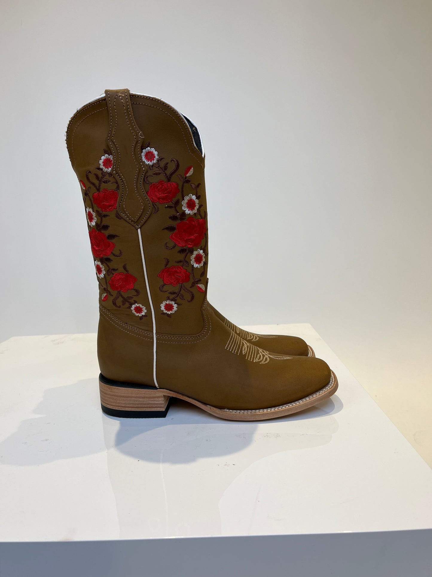 WDiam Rodeo FLO31 493-37