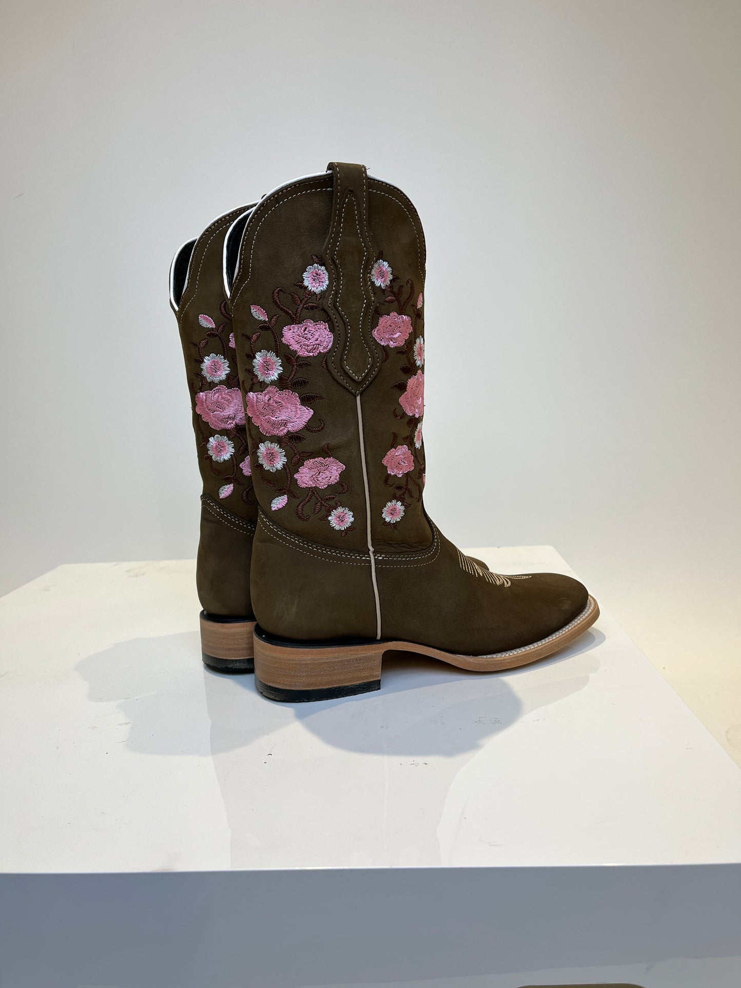 WDiam Rodeo FLO31 495-37
