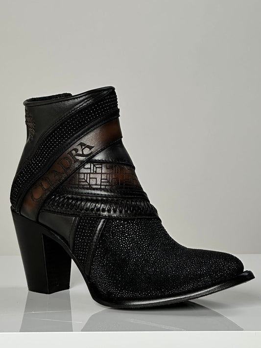 Cuadra Women's Black Stingray Laser Round Toe Boot