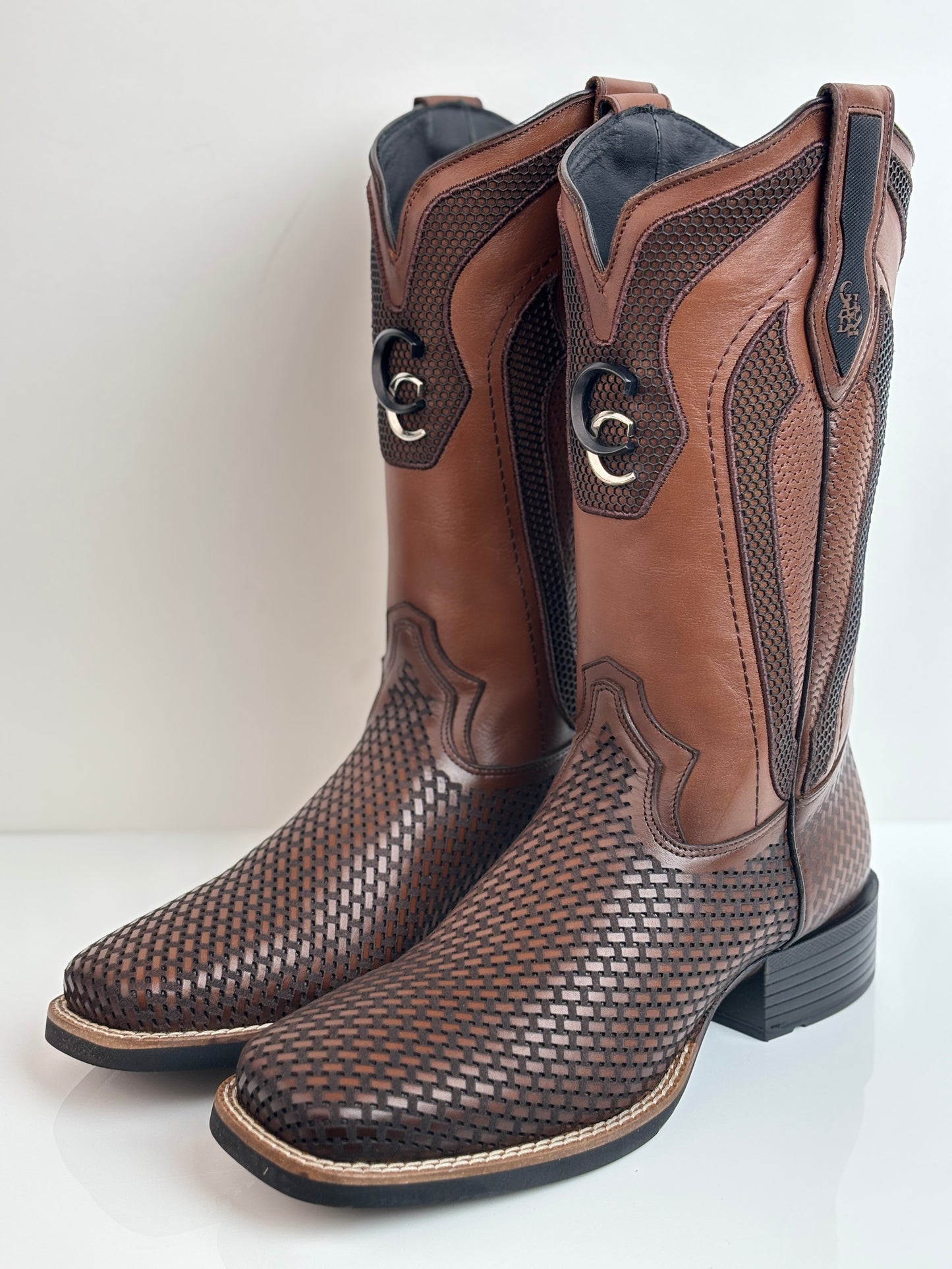 Cuadra Men's Western Rodeo Honey Bovine Boot