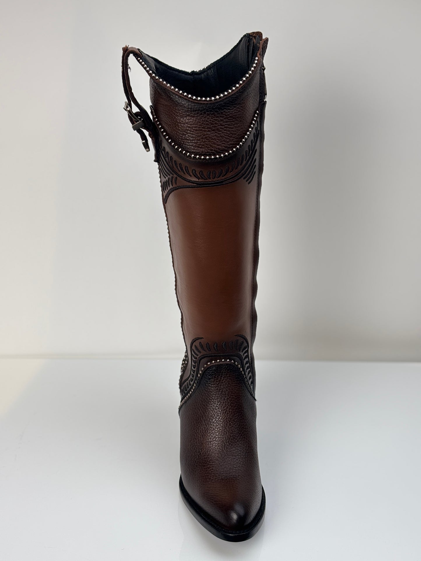 Cuadra Women's Honey Embroidered Round Toe Knee-High Boot