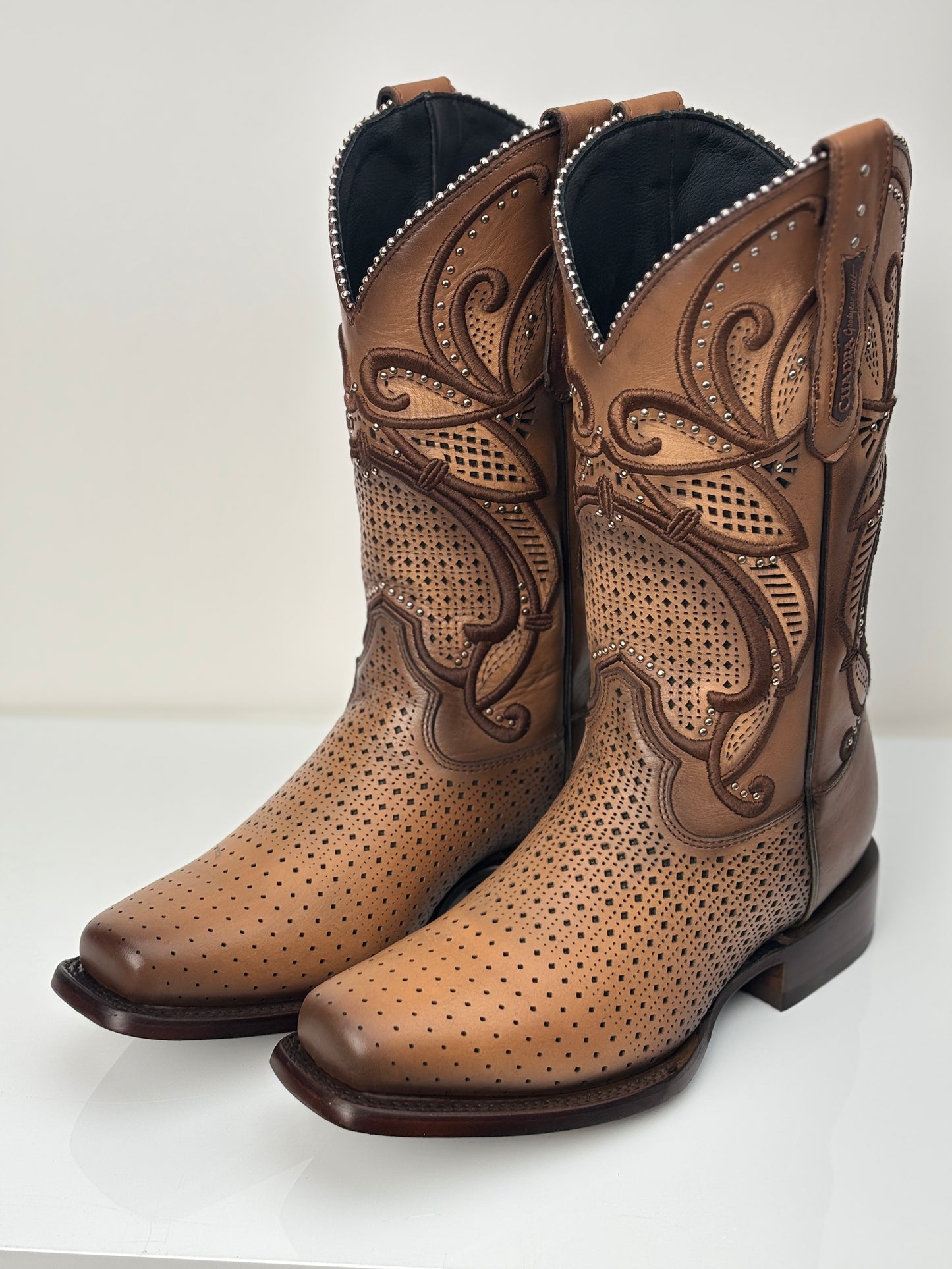 Cuadra Women's Light Brown Western Rodeo Bovine Boot