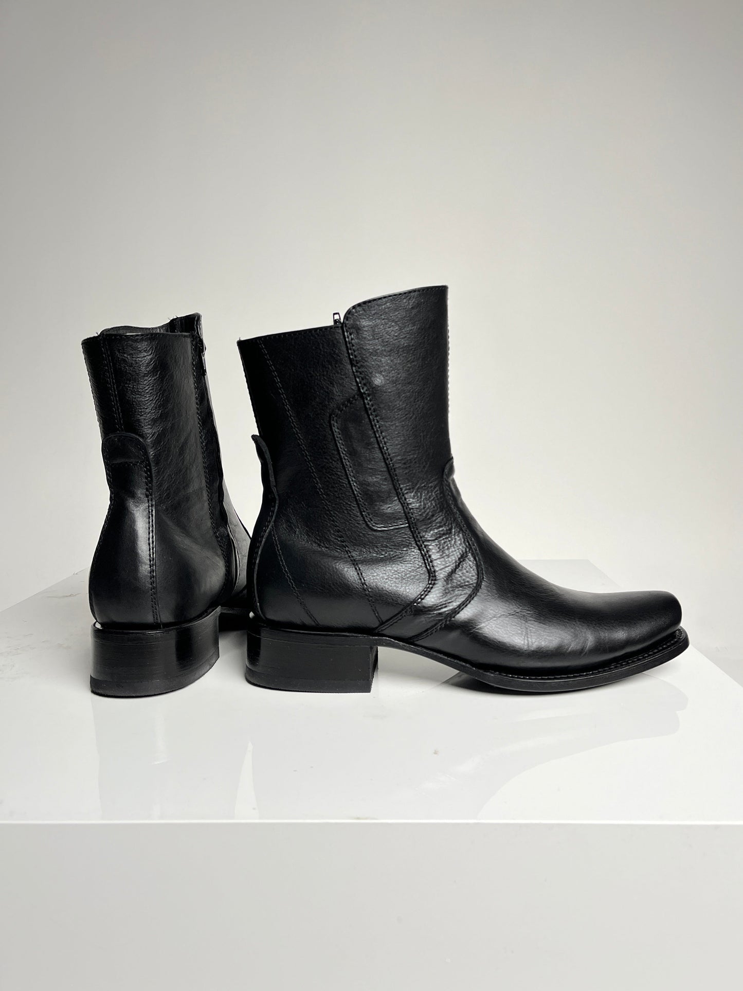 Men's Black Ankle Boot Botin Kabul - White Diamond