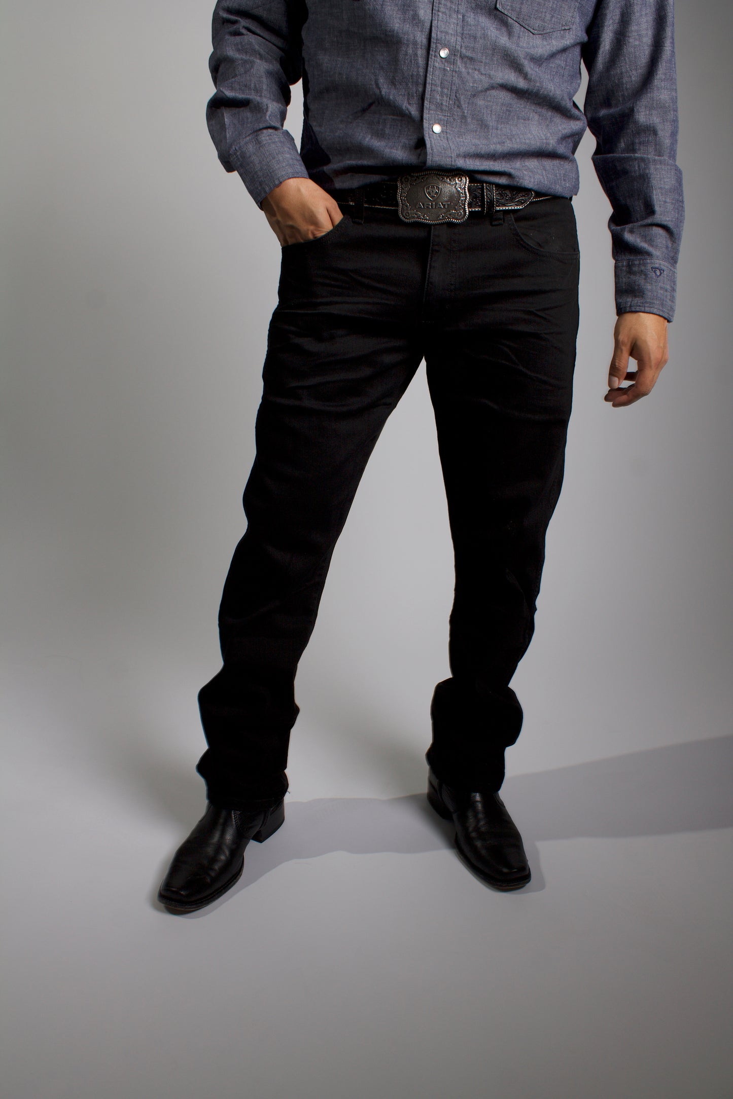 Wrangler Men's Retro Slim Straight Black Jeans