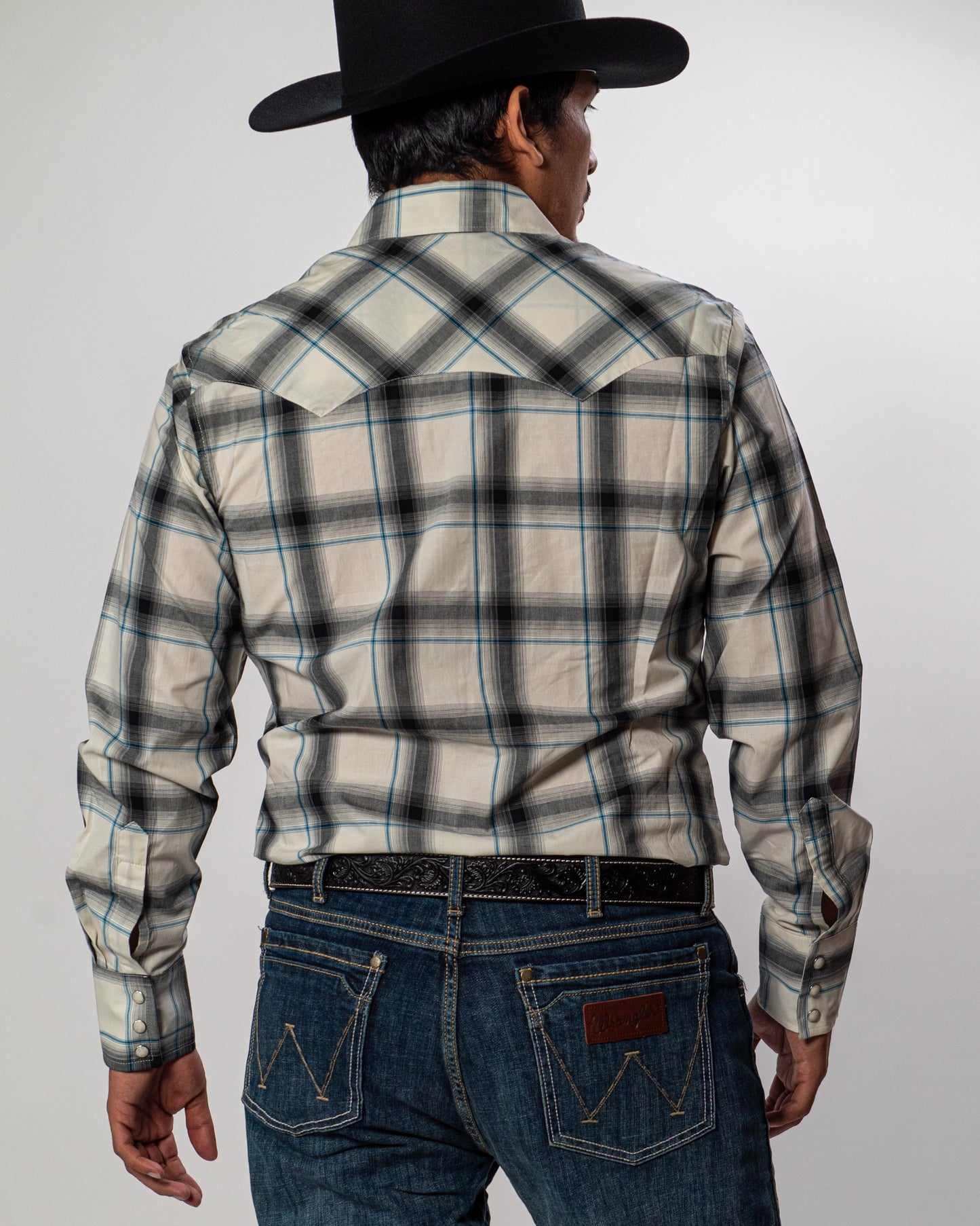 Wrangler Men's Plaid Western Long Sleeve Snap Shirt