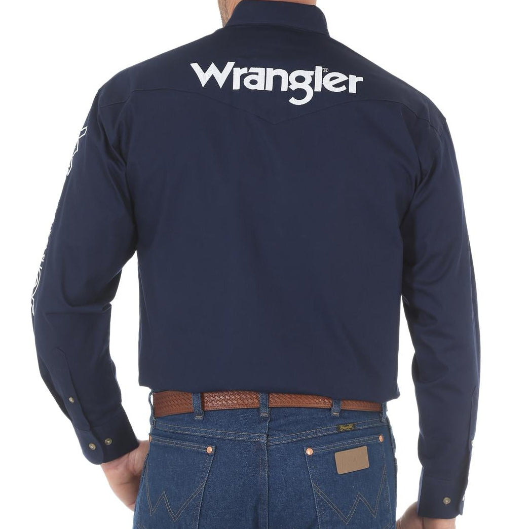 Wrangler Men's Logo Long Sleeve Button Down Shirt